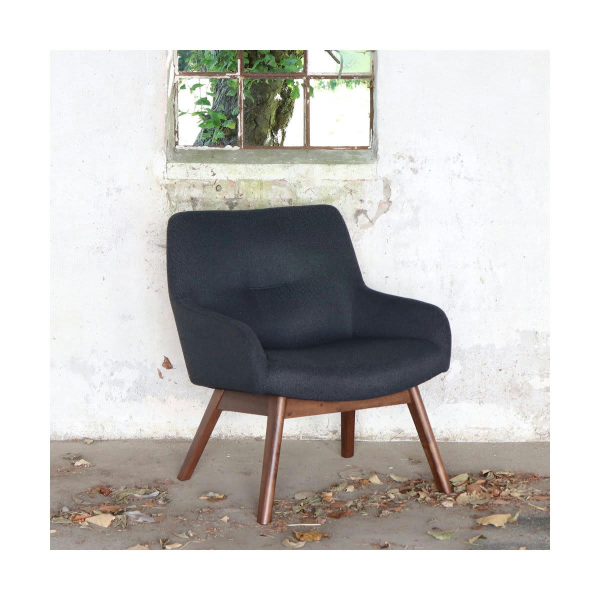 HARMANCE - Fauteuil lounge en tissu pieds bois gris foncé