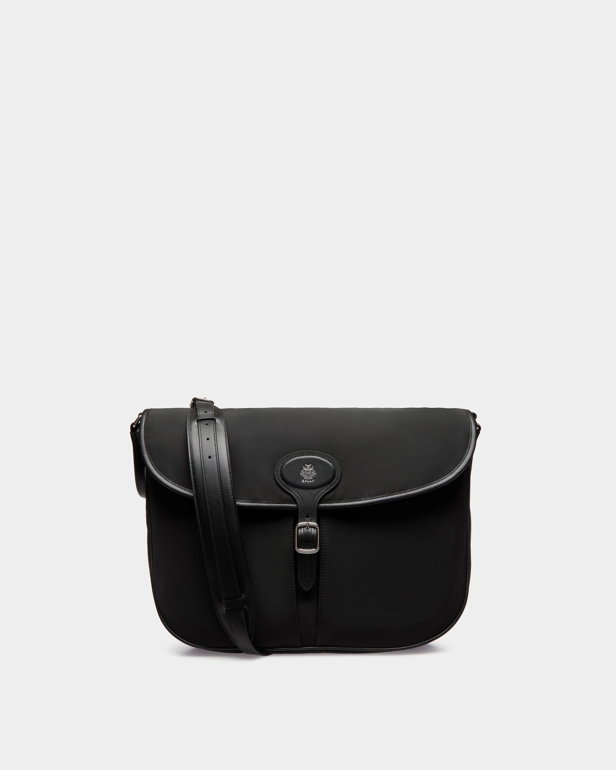 B-Light Umhängetasche Aus Nylon Und Leder In Schwarz