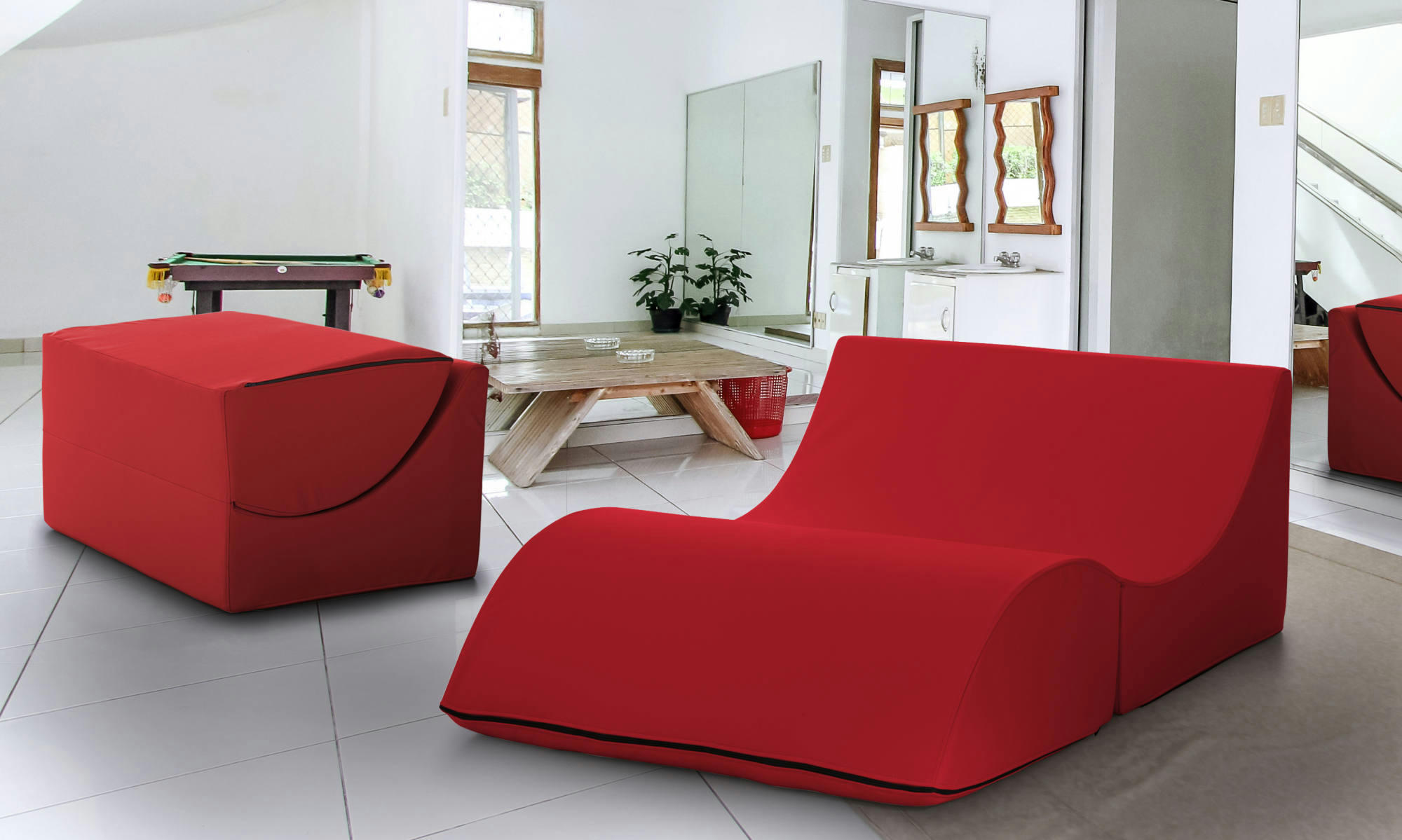 DABBES - Pouf double en éco-cuir rouge