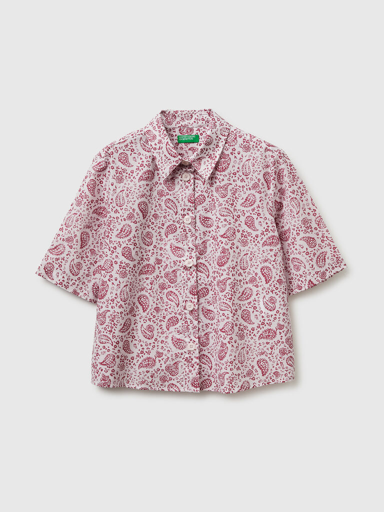 Short sleeve patterned shirt