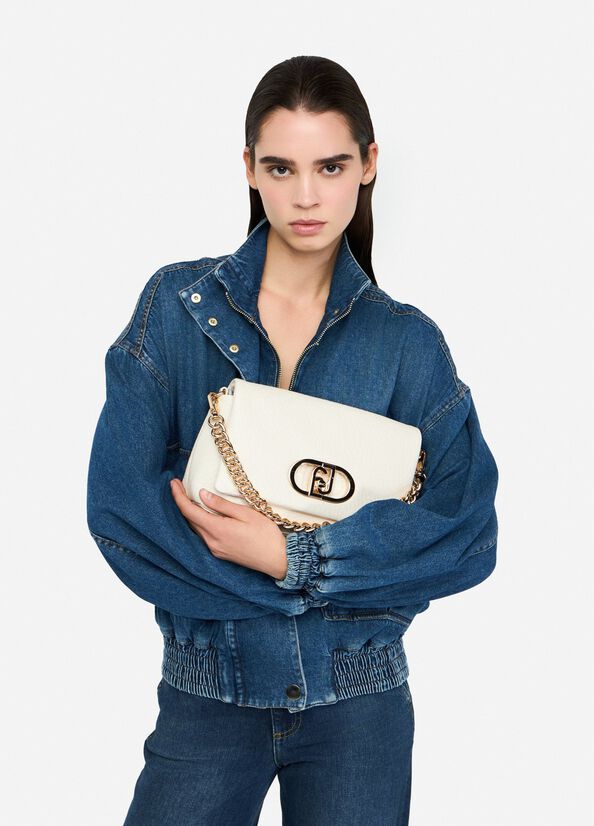Borsa LaPuffy media