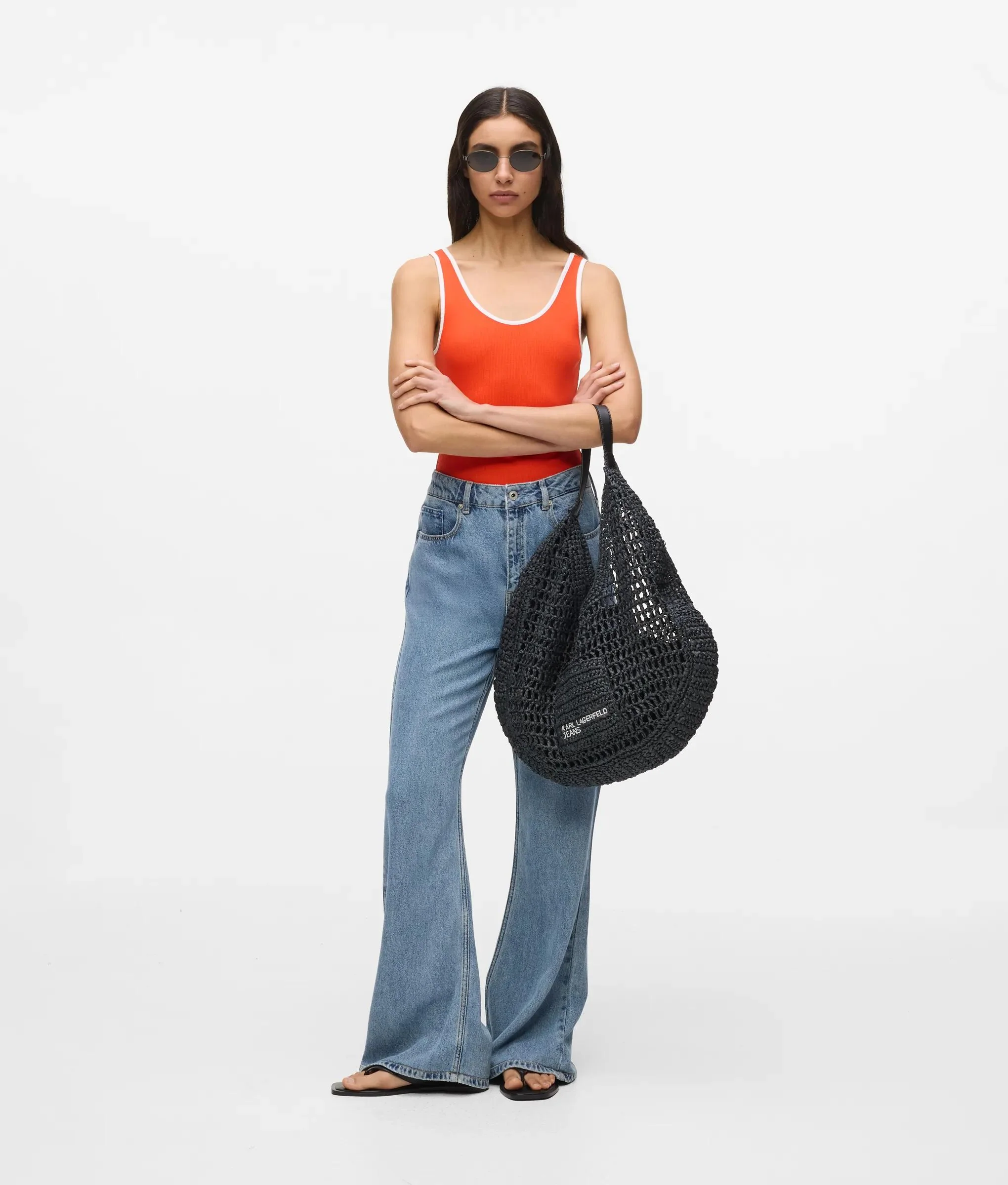 Sac hobo tissé d'inspiration estivale