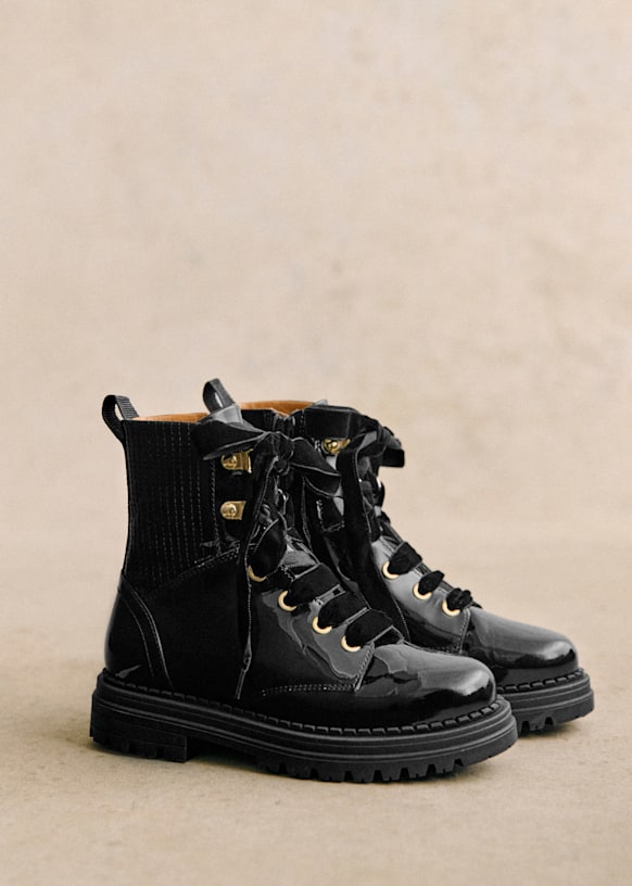 Niels Ankle Boots