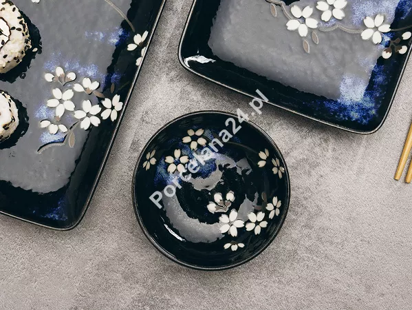 Zestaw do sushi dla 2 osób (4 el.) z pałeczkami Tokyo Design Studio - Sakura Cobalt Blue 33821