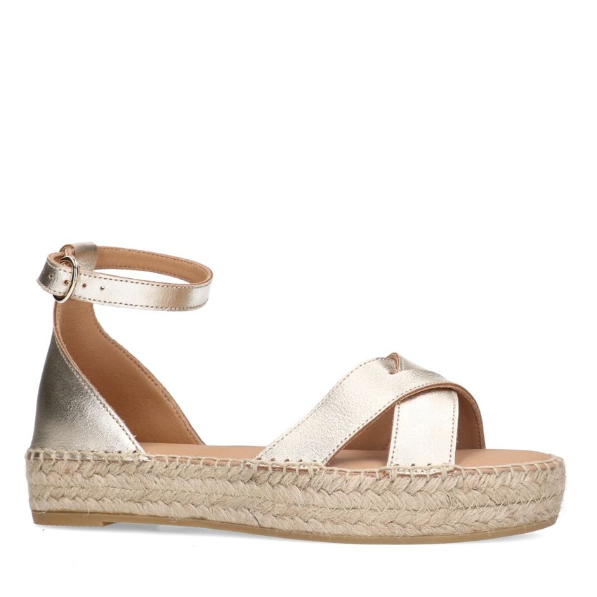 Manfield Gouden metallic sandalen met touwzool