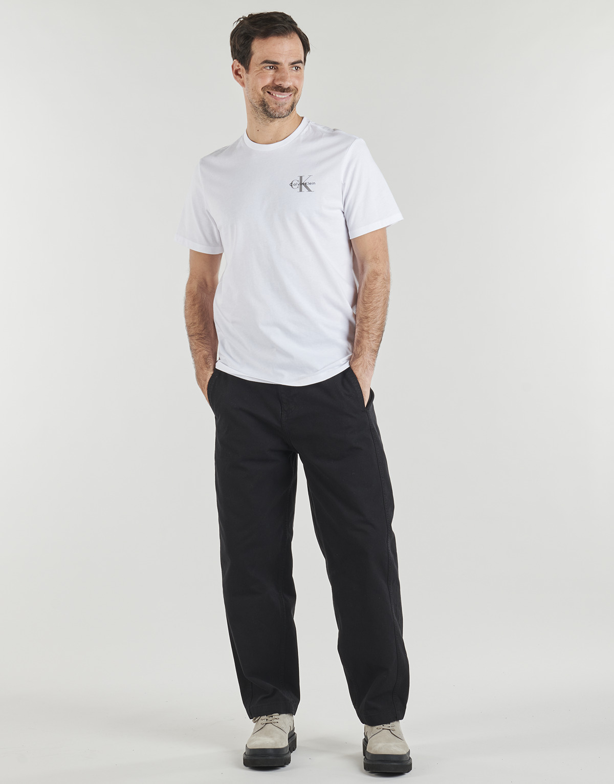 Jack & Jones - JPSTEVAN JETT CHINO LN - Black