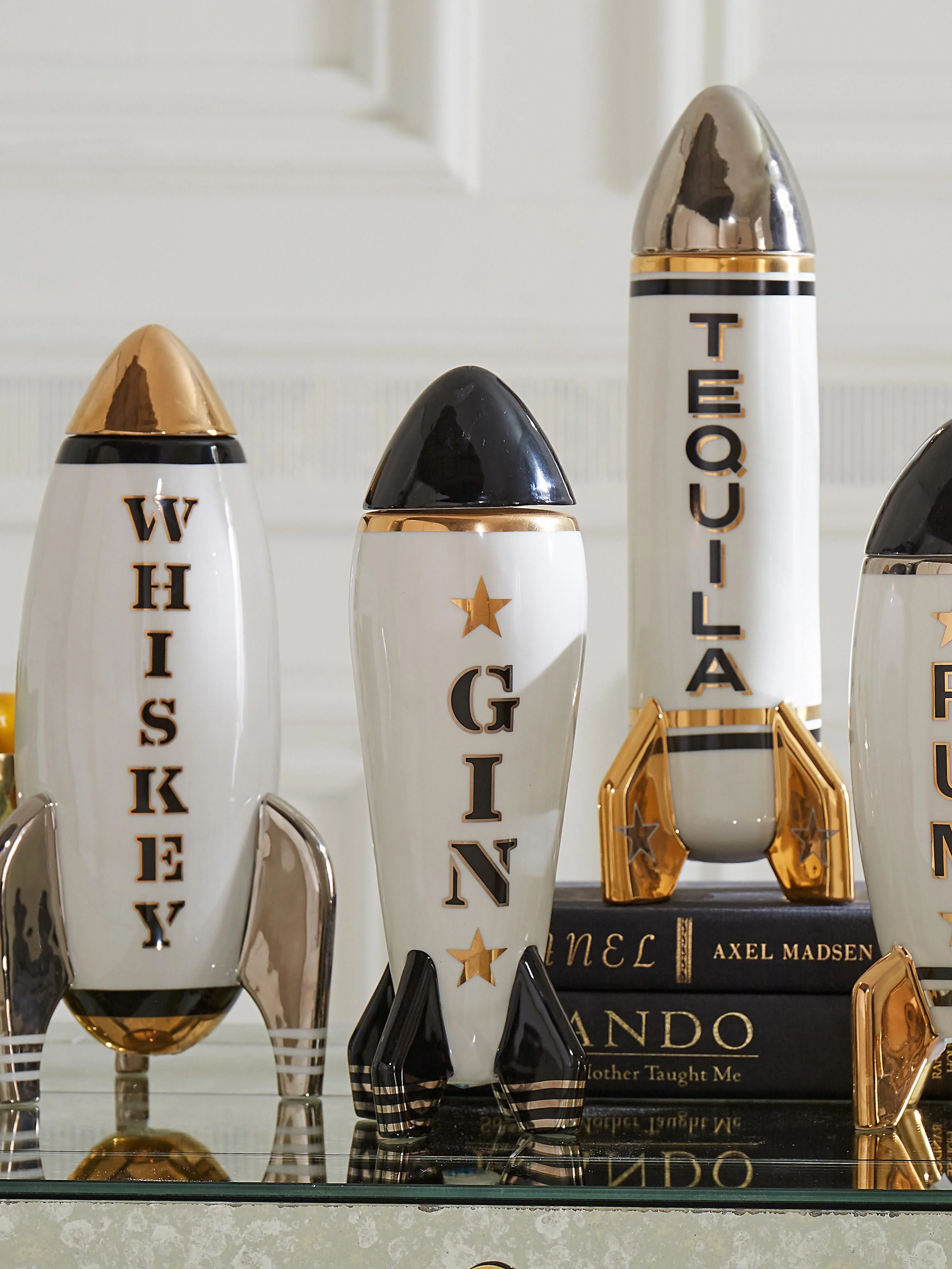 Dekanter Rocket mit Goldakzenten, 670 ml