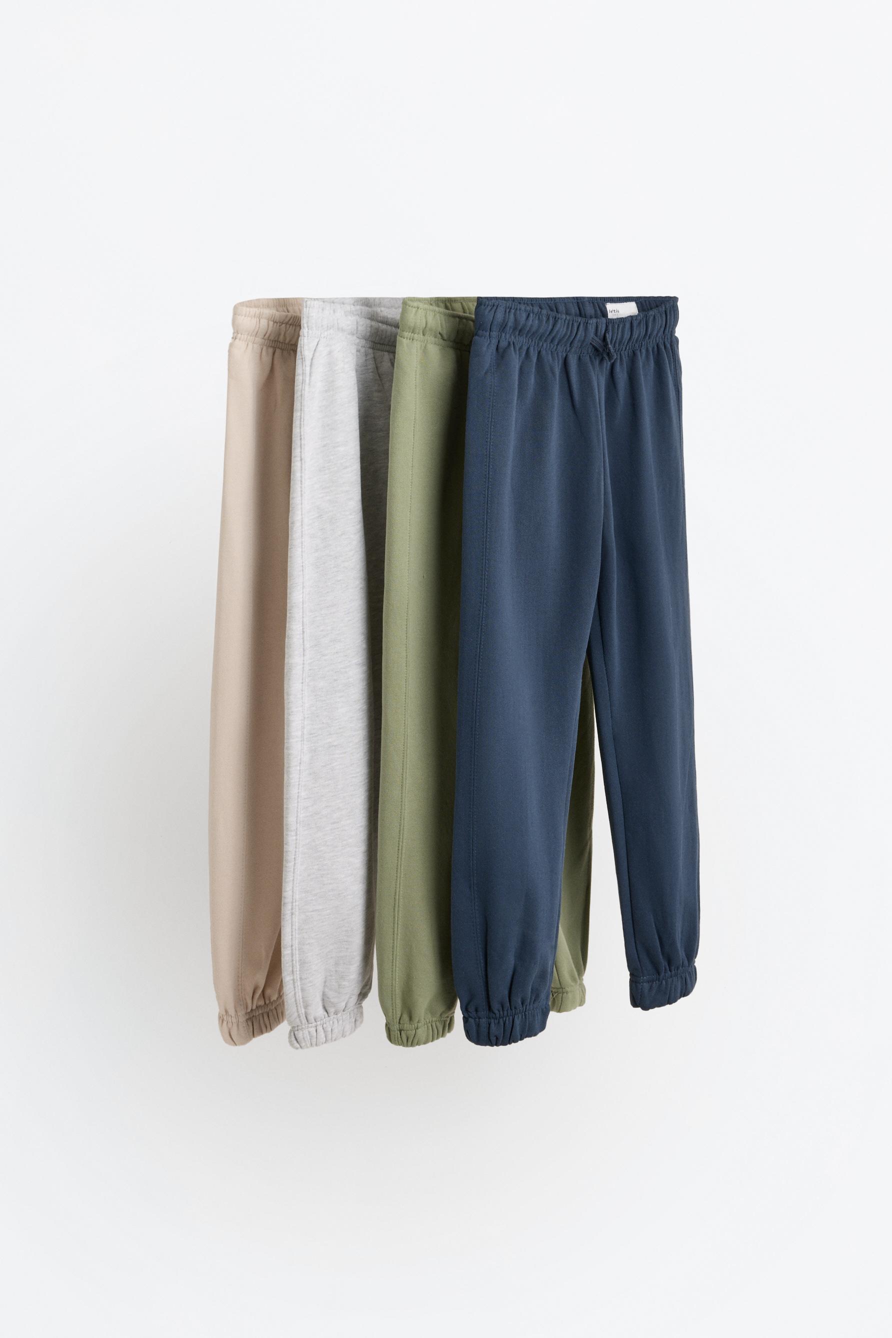 Pack 4 pantalones de felpa lisos