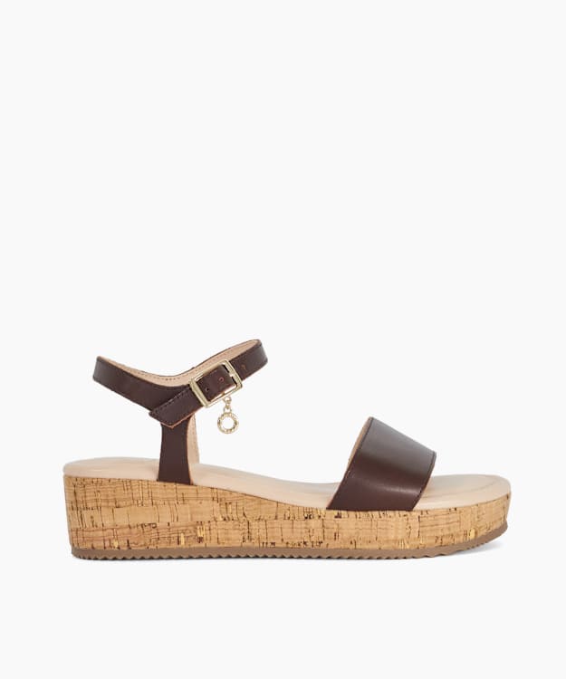 Liara Brown - Cork Flatform Sandals