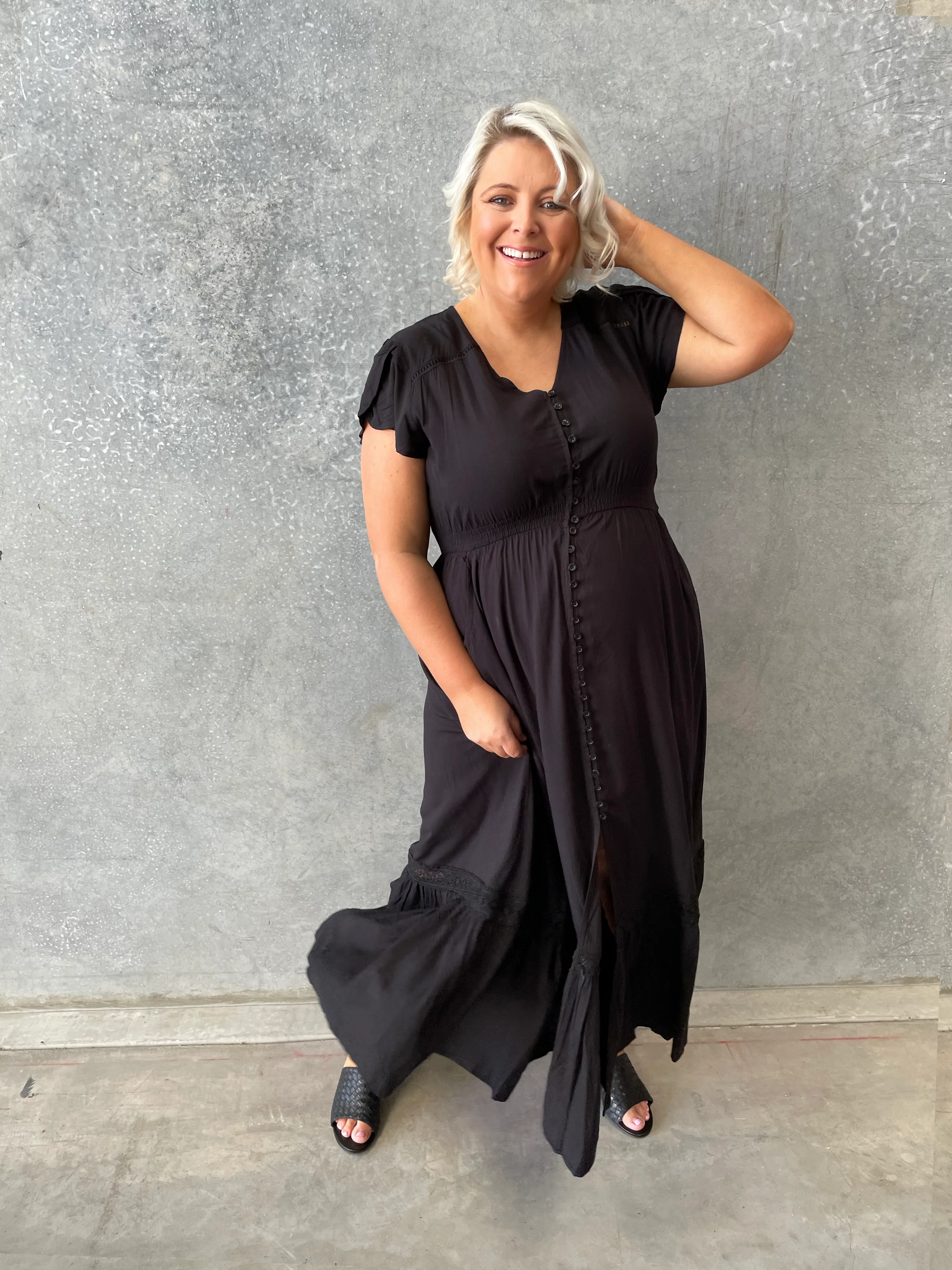 Shayla Maxi Dress in Black