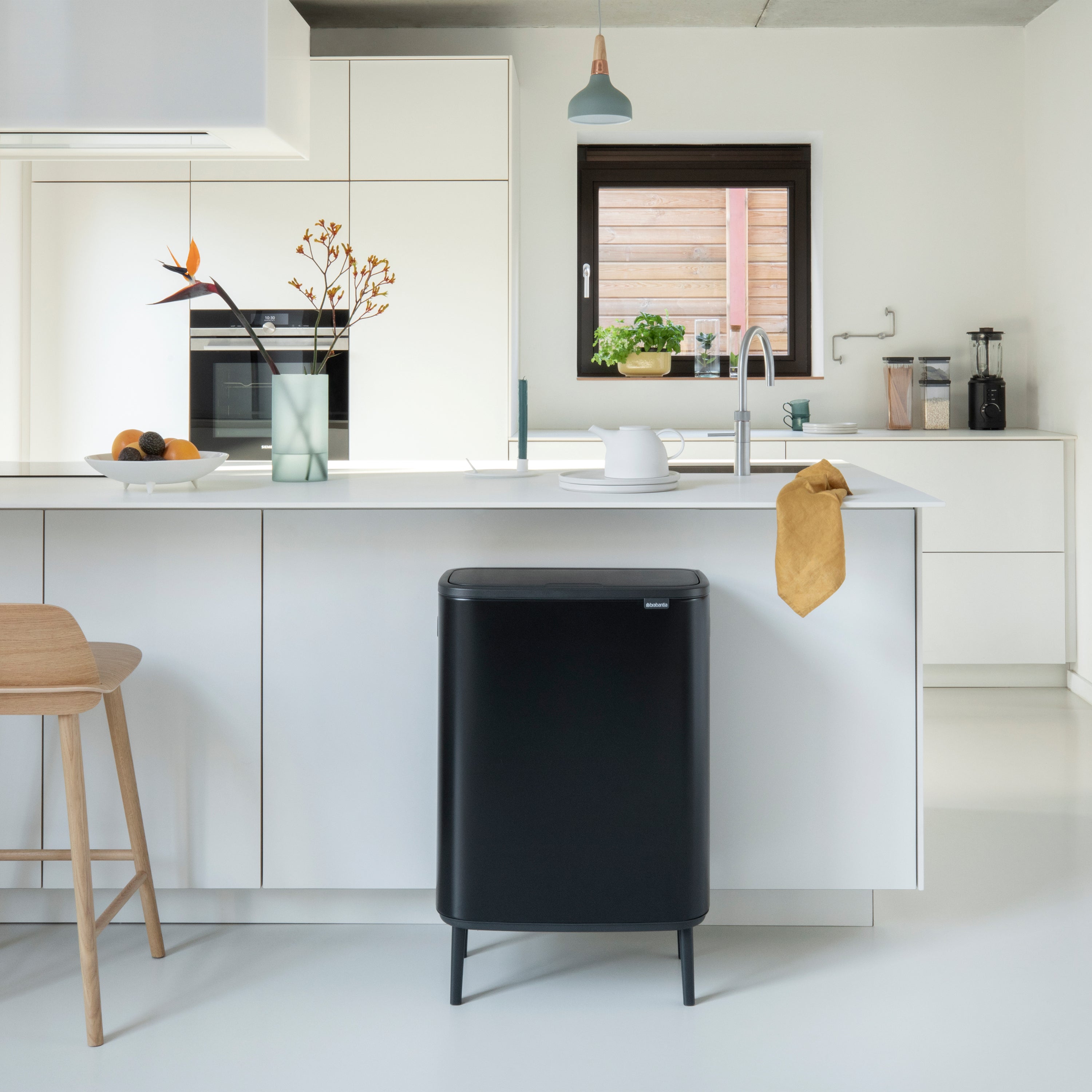 Brabantia Bo Touch Bin Hi 60 Liter