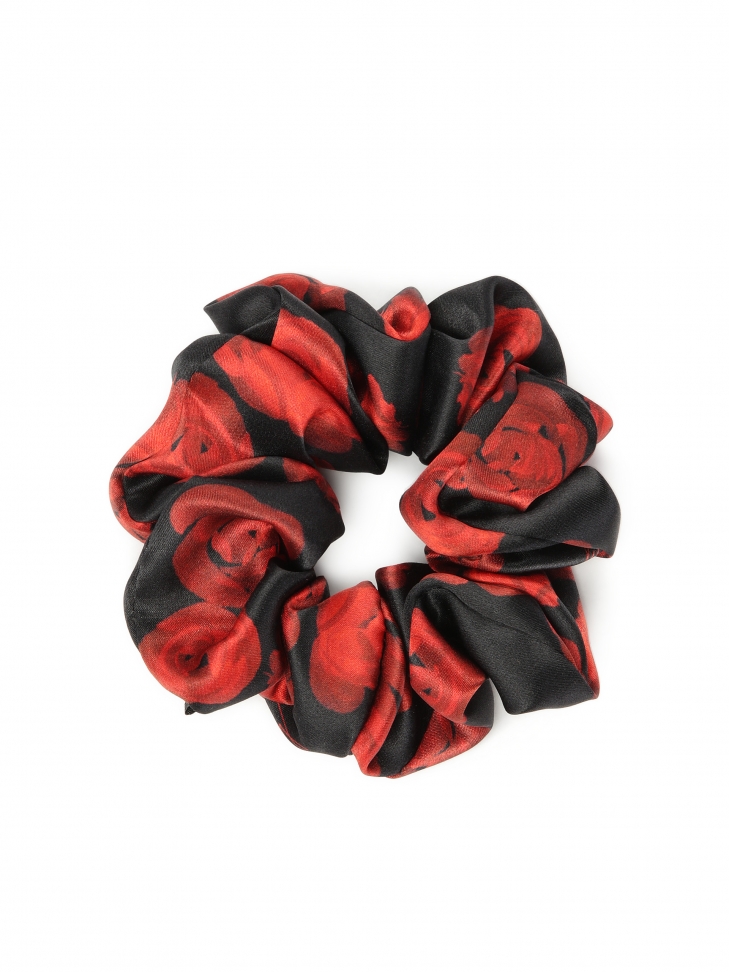 Satin black scrunchie with red roses