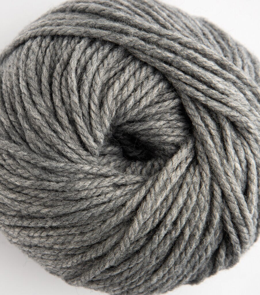 Yarnalia 109yds Bulky Fluffy Wool Acrylic Yarn 6 Bundle