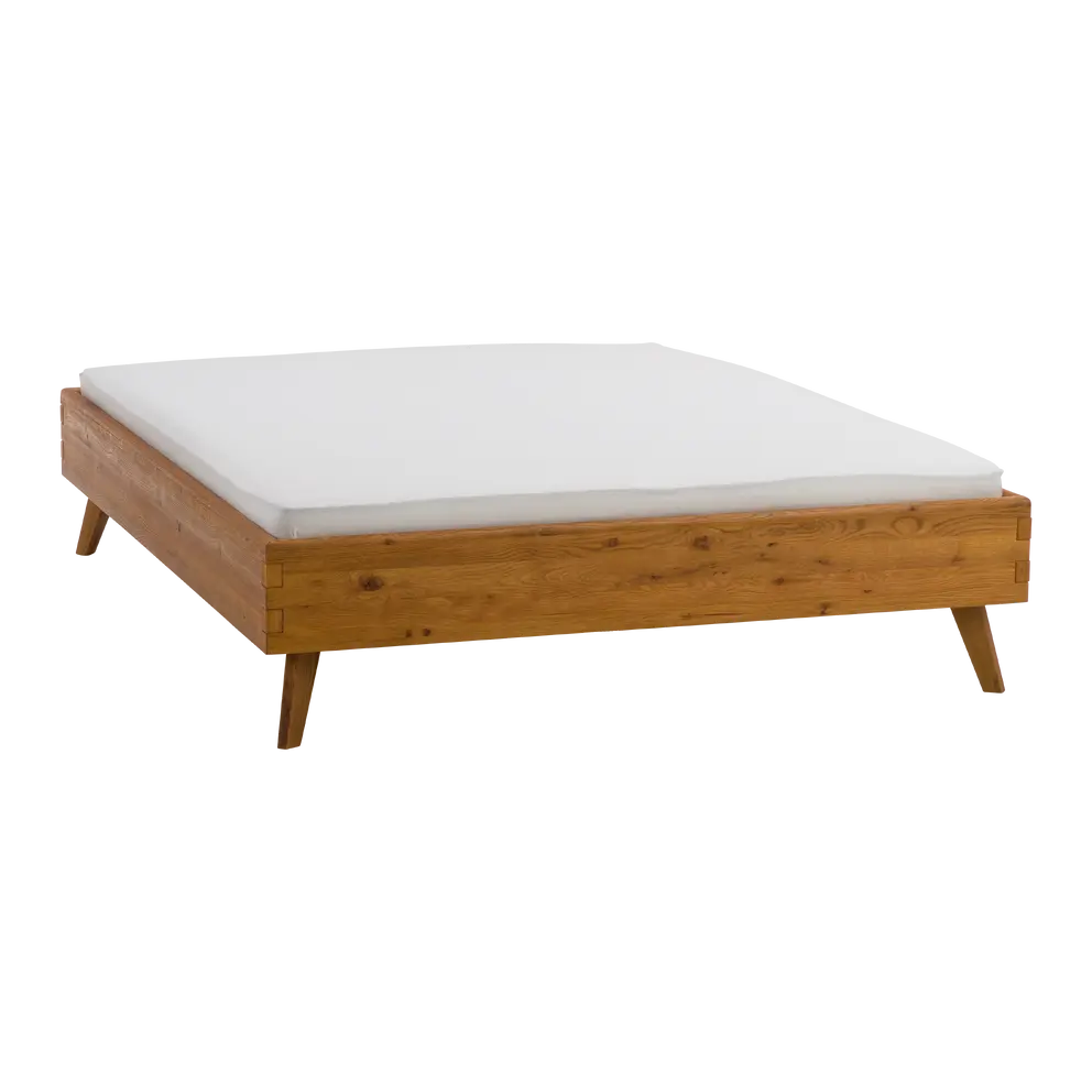 Bett Clelia