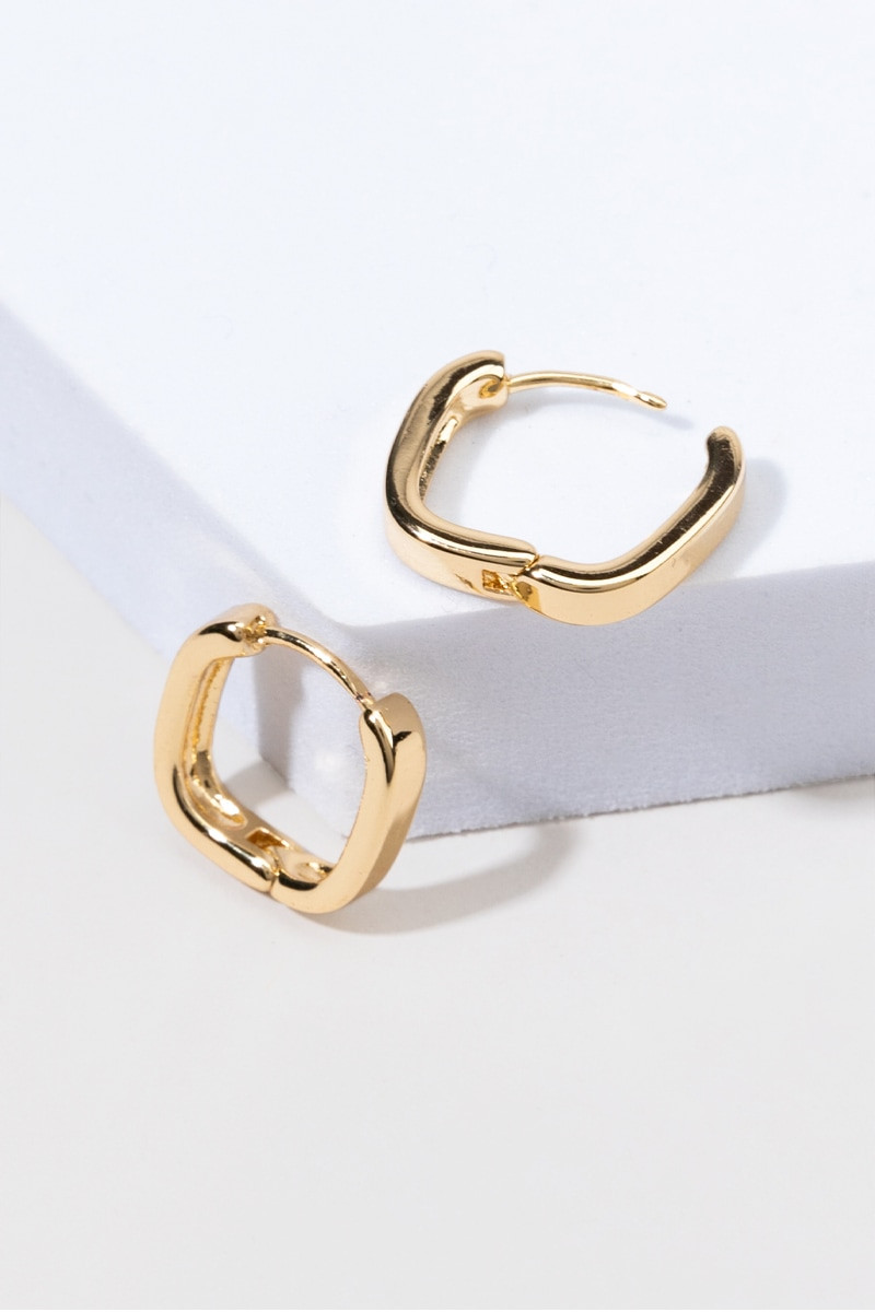 Lucia Rounded Square Huggie Hoops