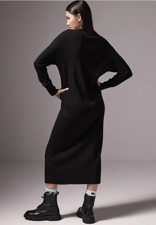 Strickkleid