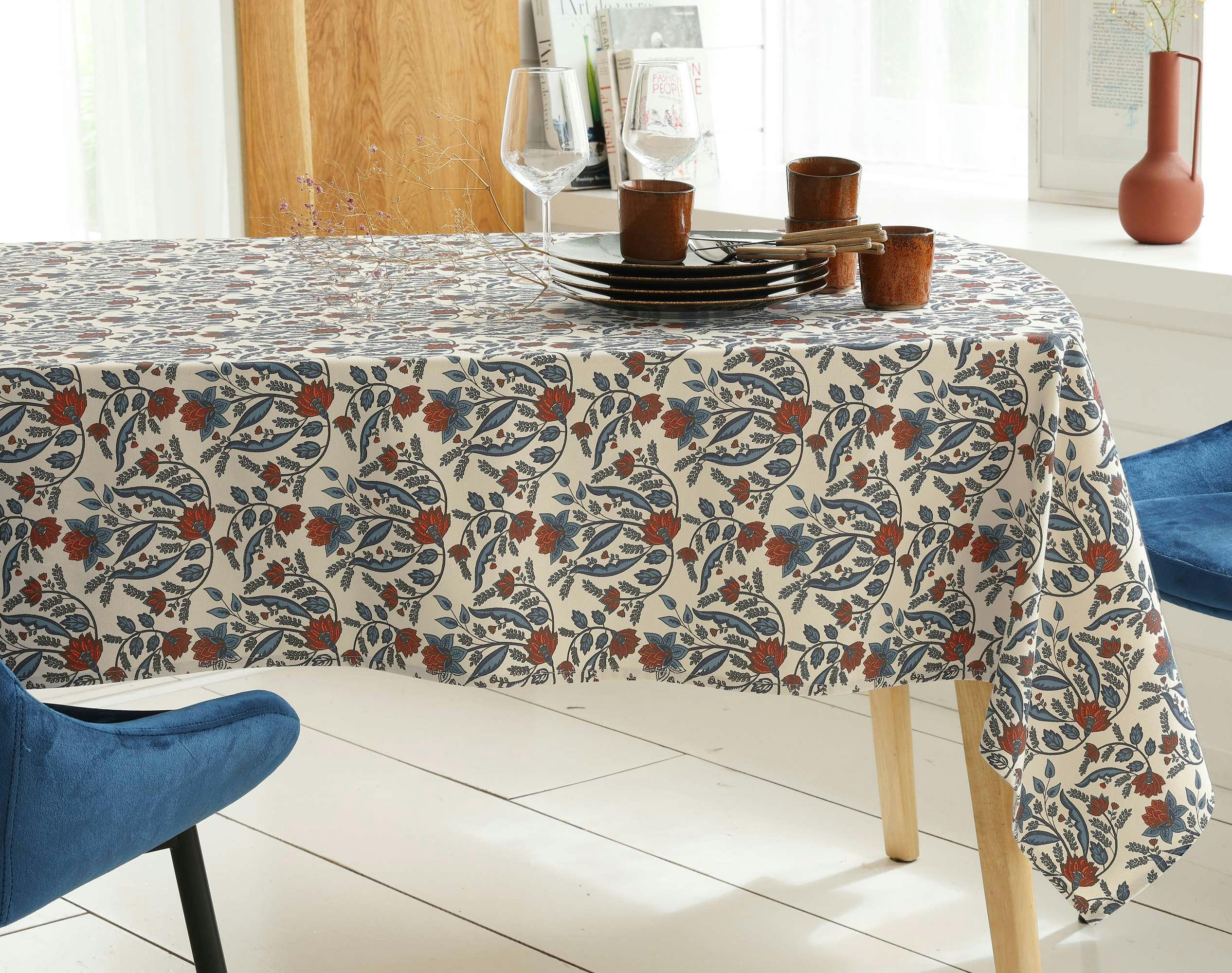 MEGE - Nappe carrée 140x140 bleue en coton