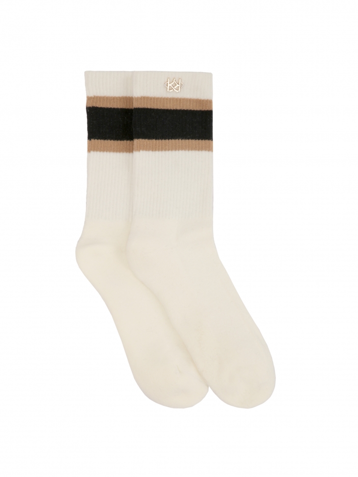 Elegant socks with stripes on the welt