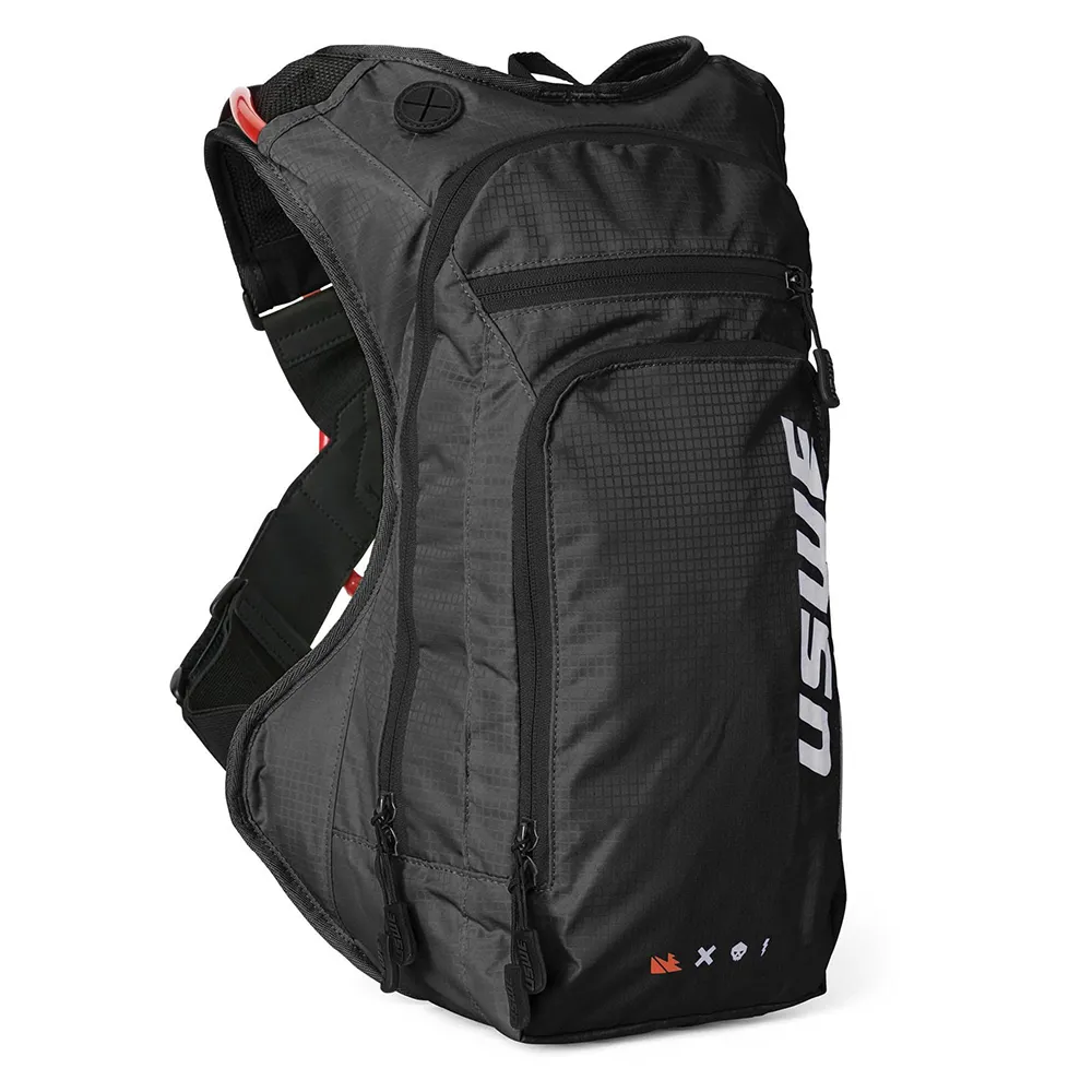 USWE Outlander Moto 9 hydration backpack