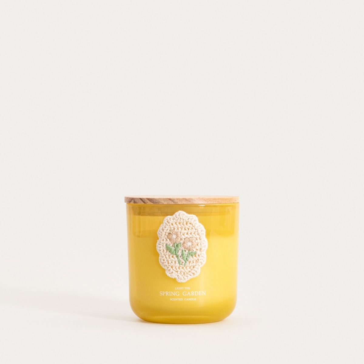 Świeca zapachowa CROHET Spring Garden 300 g