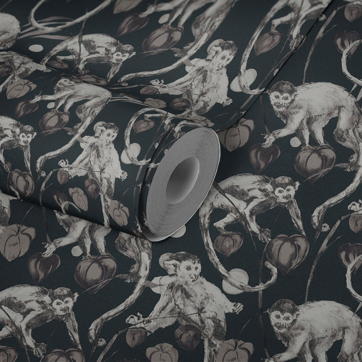 Livingwalls behang jungle-motief zwart en grijs - 53 cm x 10.05 m - AS-379822