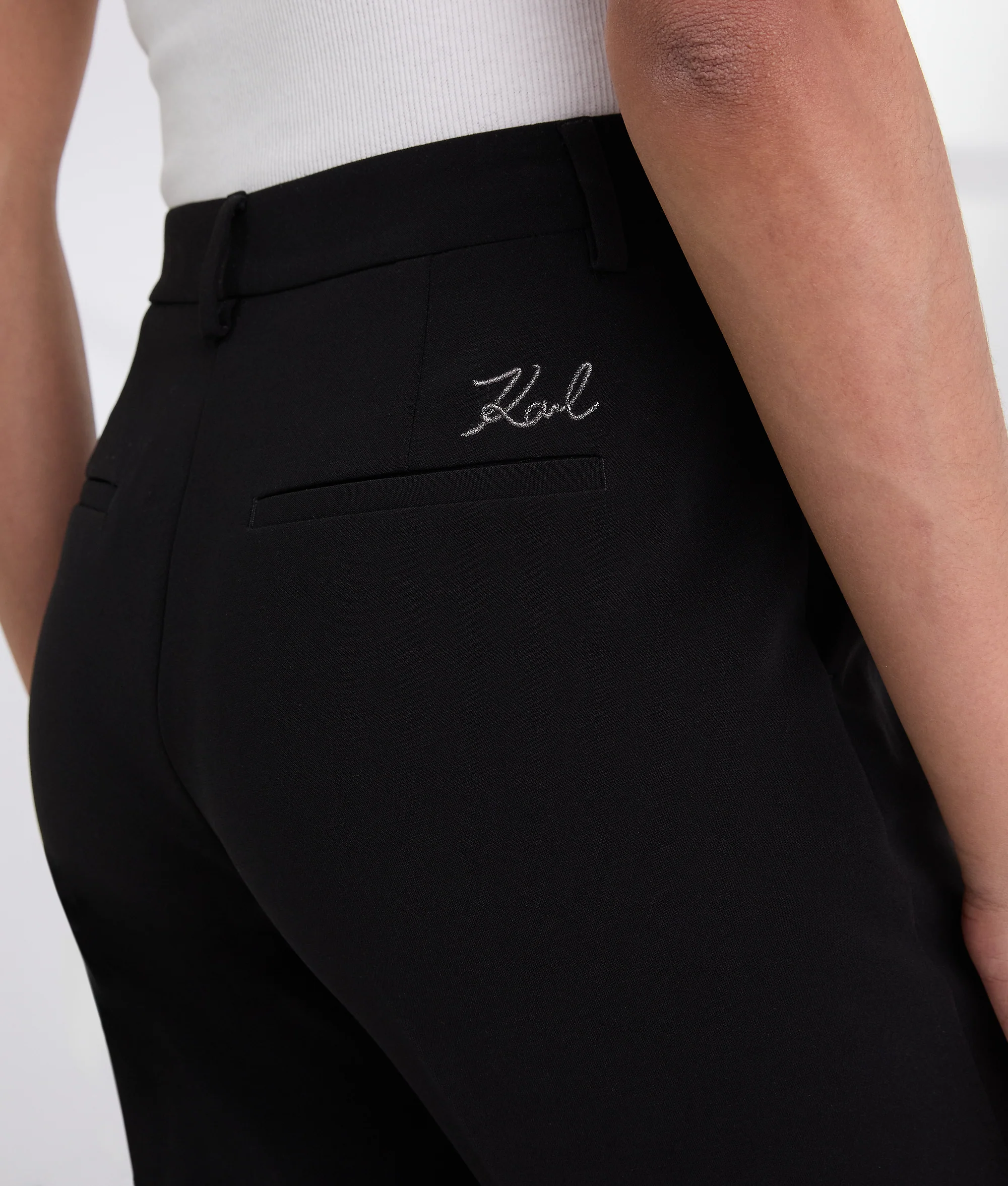 CIGARETTE PANTS