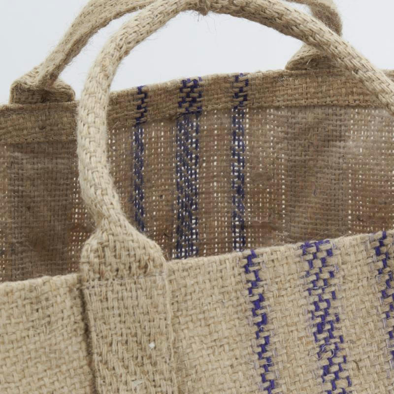 - Sac à bûches en jute rayure bleue