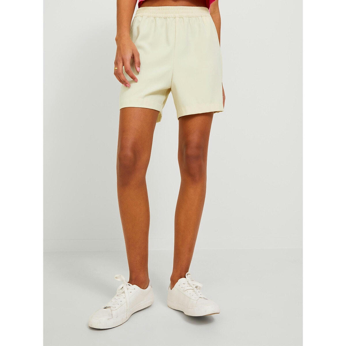 Short taille haute