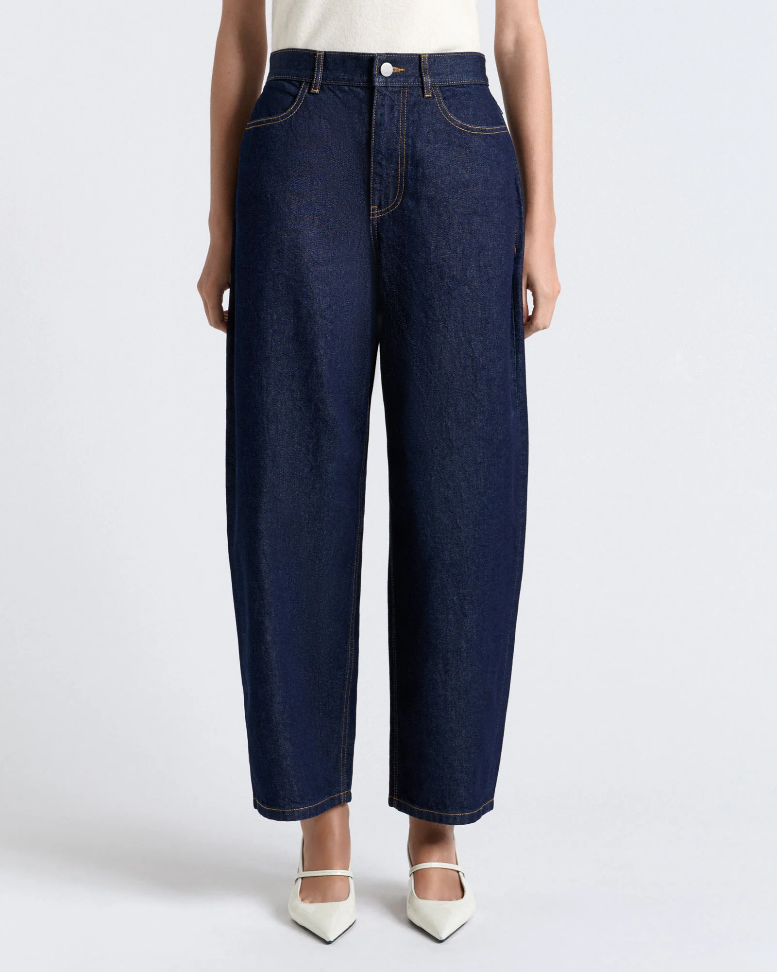 Barrel Leg Cropped Jean