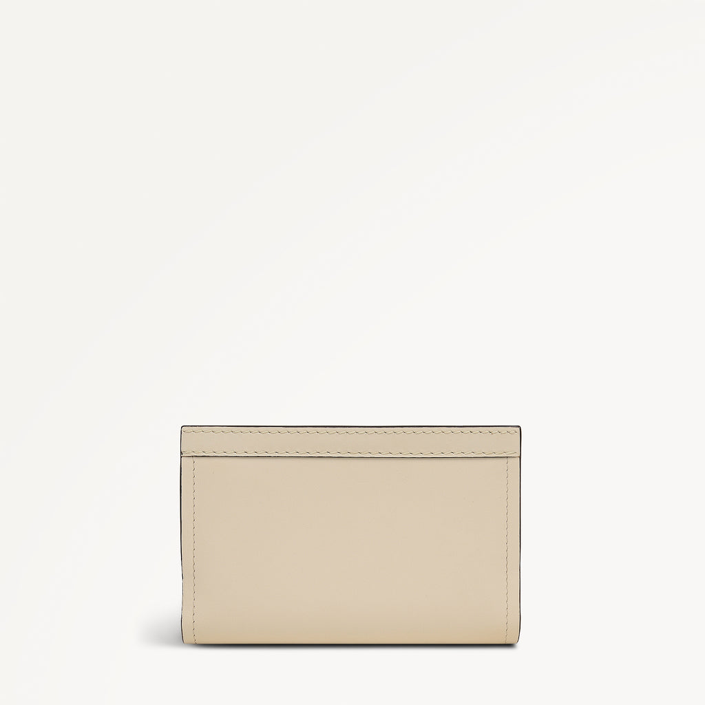 Albany Avenue - Medium Bifold Purse