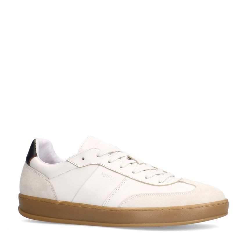 Manfield Off white leren sneakers met suède details