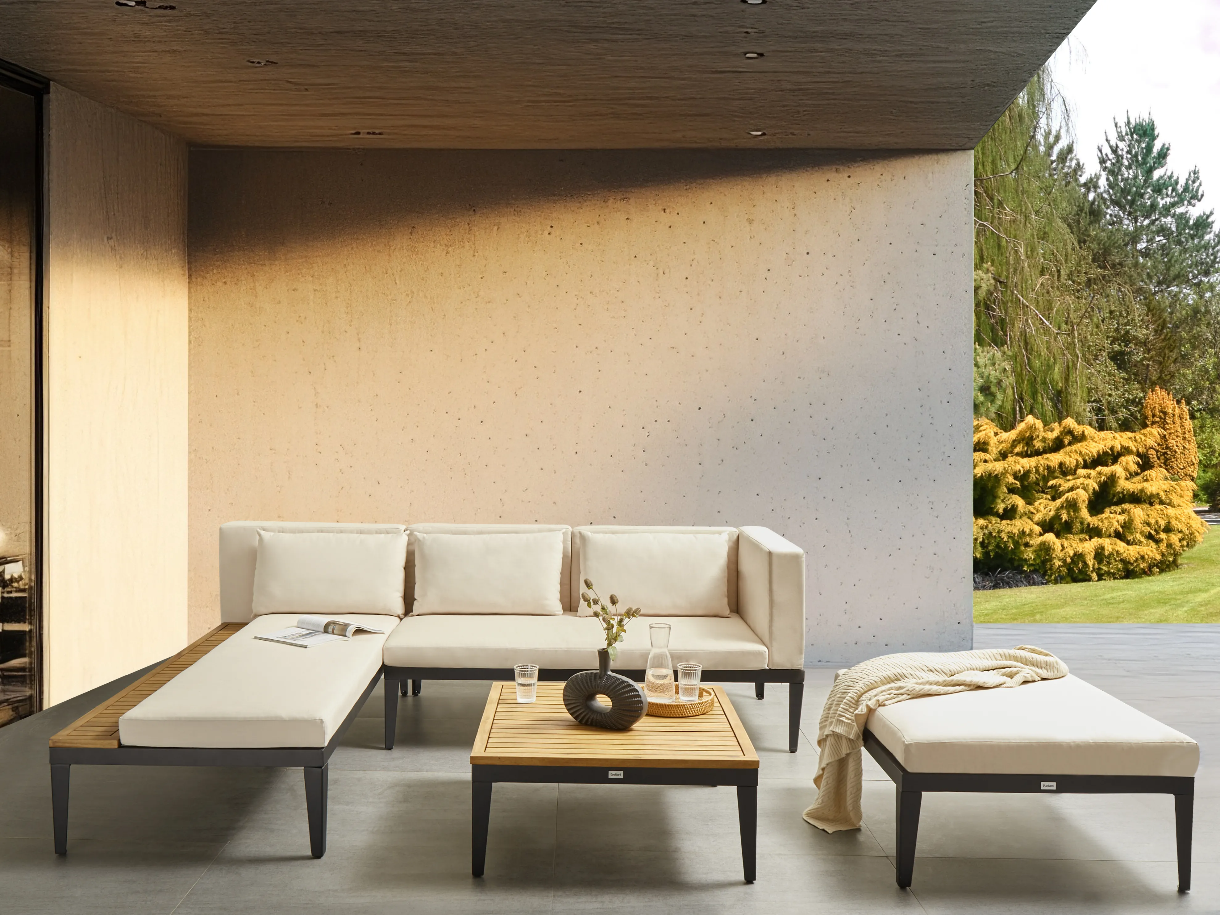 Garden Lounge Set with Table and Ottoman 3 Seater BRACCIANO Right Hand Certified Acacia Wood Light Beige