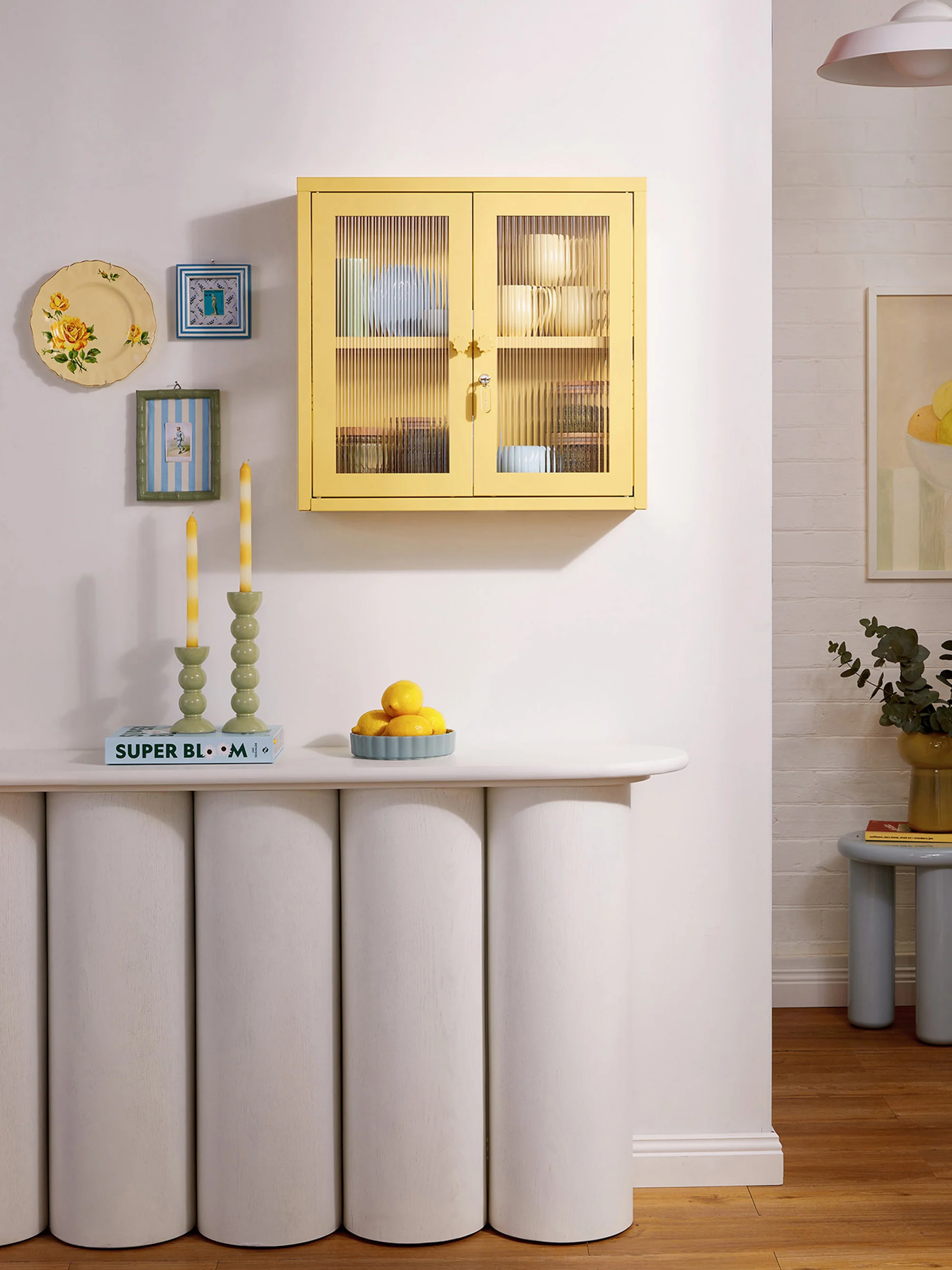 Wand-Vitrine The Kit