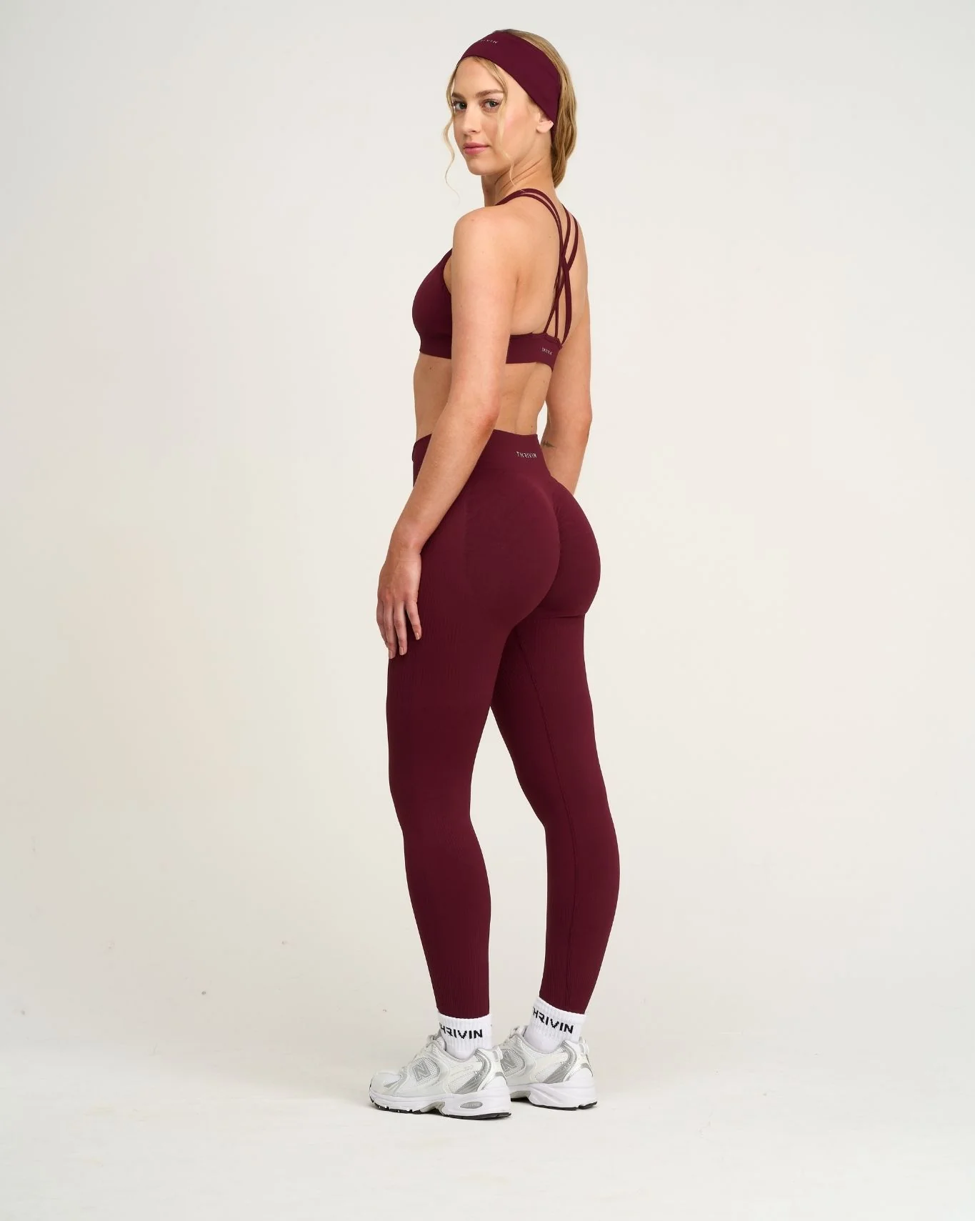Elevate™ Sculpting Mid Waist Scrunch Leggings | Merlot