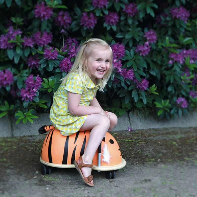 - Trotteur/Porteur Tigre de 1 à 3 ans