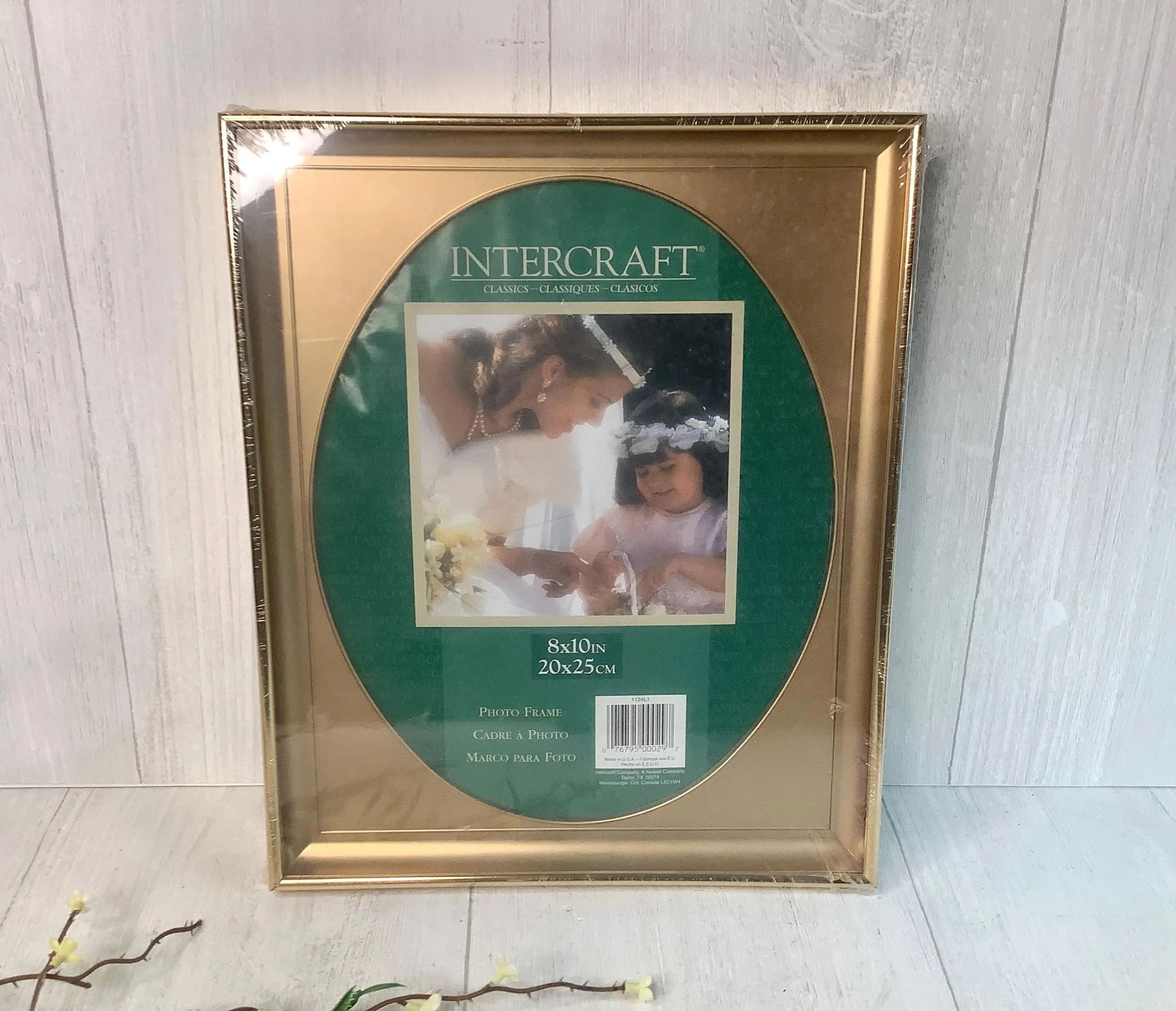 Vintage Large Gold Metal Shadow Box Picture Frame w/ Oval Matting/ MCM 8x10 Gold Tone Metal Photo Frame/ Tabletop, Wall Frame/ Wedding