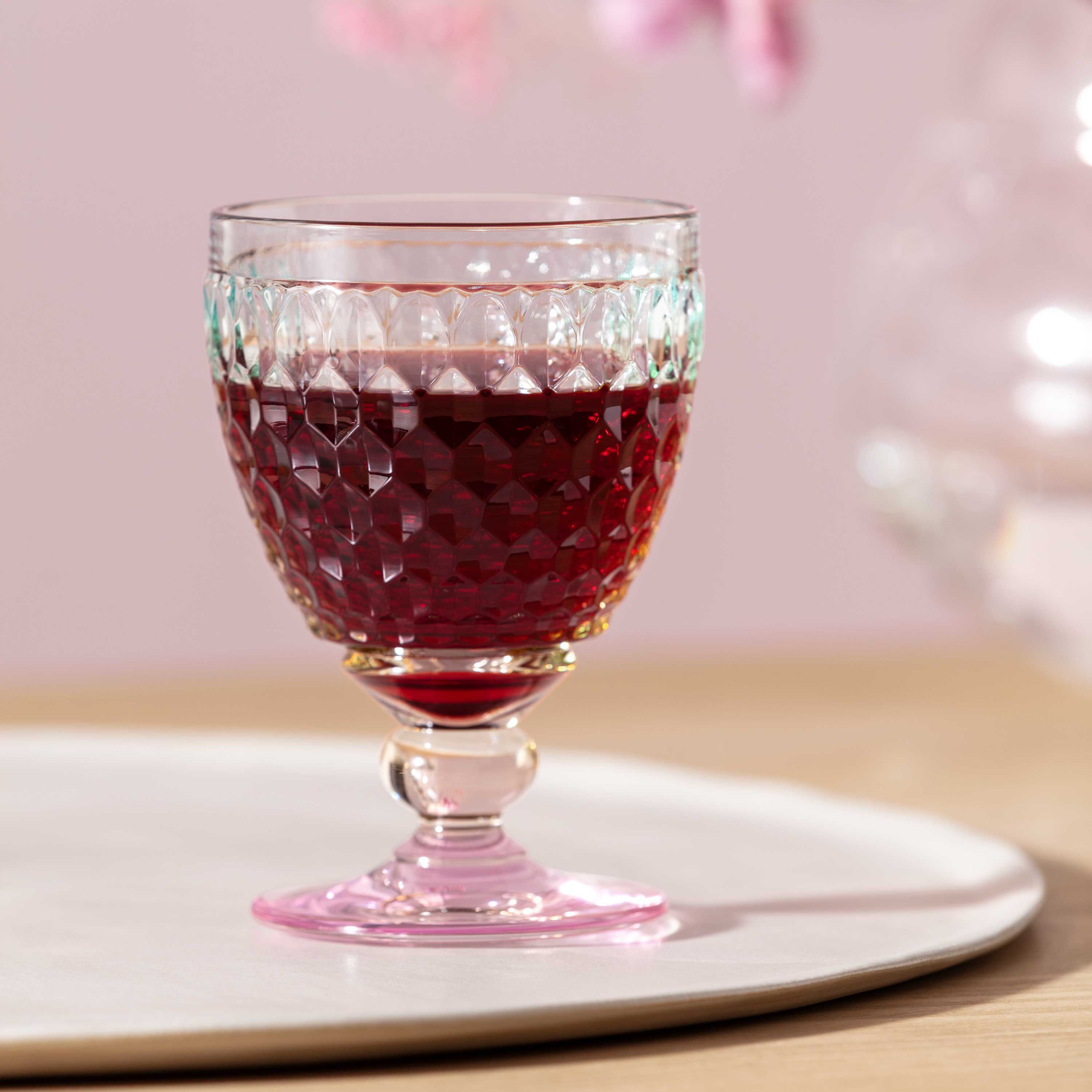 Boston Red wine glass - Multi-colored, 6.8 oz, crystal glass