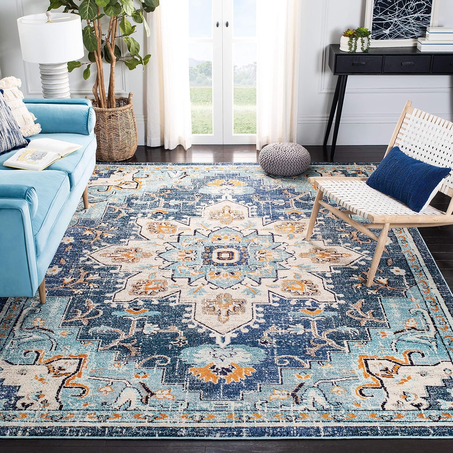 SAFAVIEH Area Rug 9x12 - Madison Collection - Large - Blue & Light Blue, Boho Chic Distressed Medallion Design, Non-Shedding & Easy to Clean, Ideal for Living Room, Bedroom, Dining Space (MAD473M)