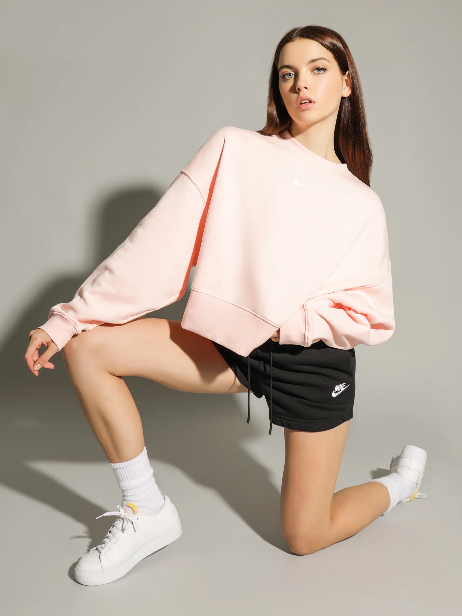 Sportswear Essentials Collection Oversized Fleece Crew