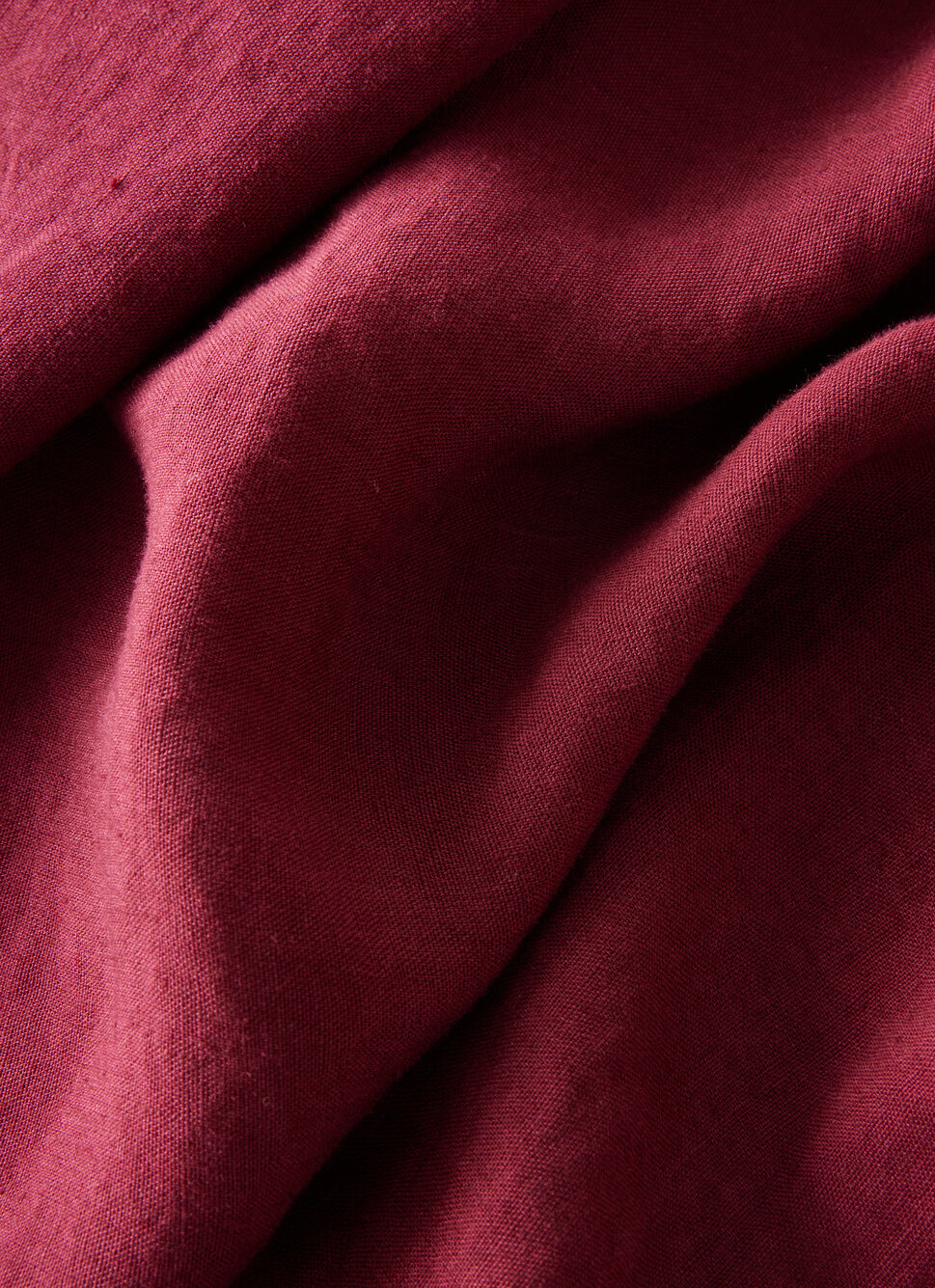 DRAP HOUSSE EN LIN LAVÉ UNI 165GR GRENAT