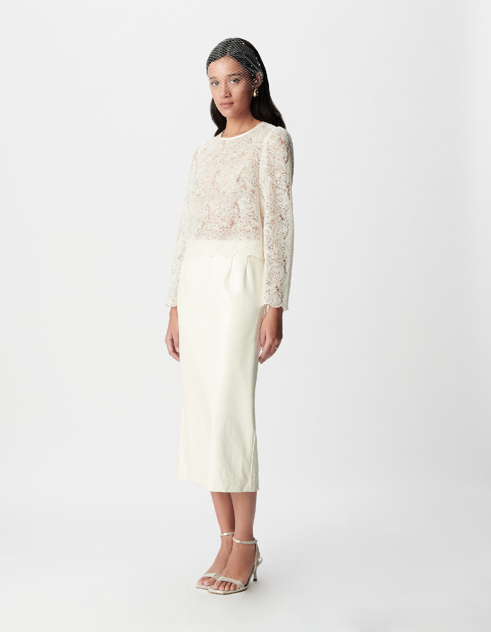 Blouse courte blanche en dentelle Femme