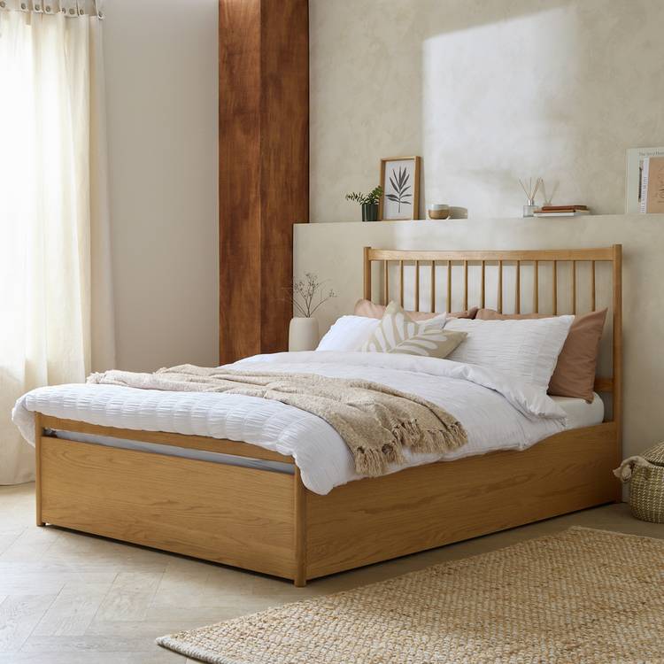 Habitat Chiltern Spindle Double End Lift Ottoman Bed - Oak