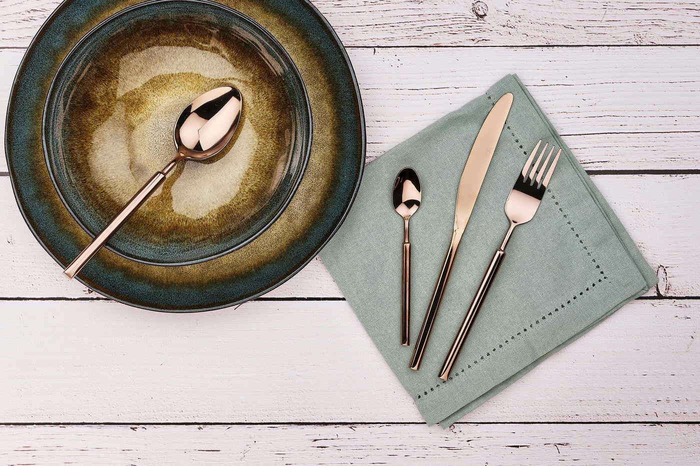 NUDE - Lot de 24 couverts de table en inox cuivre