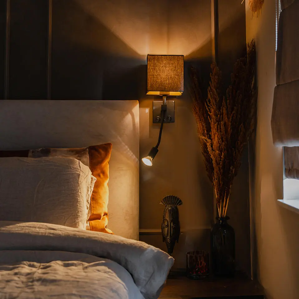 Qazqa wandlamp met lamp met leesarm zeno zwart e27