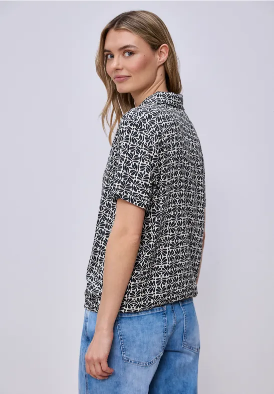 Kurzarm Bluse mit Bowling-Kragen