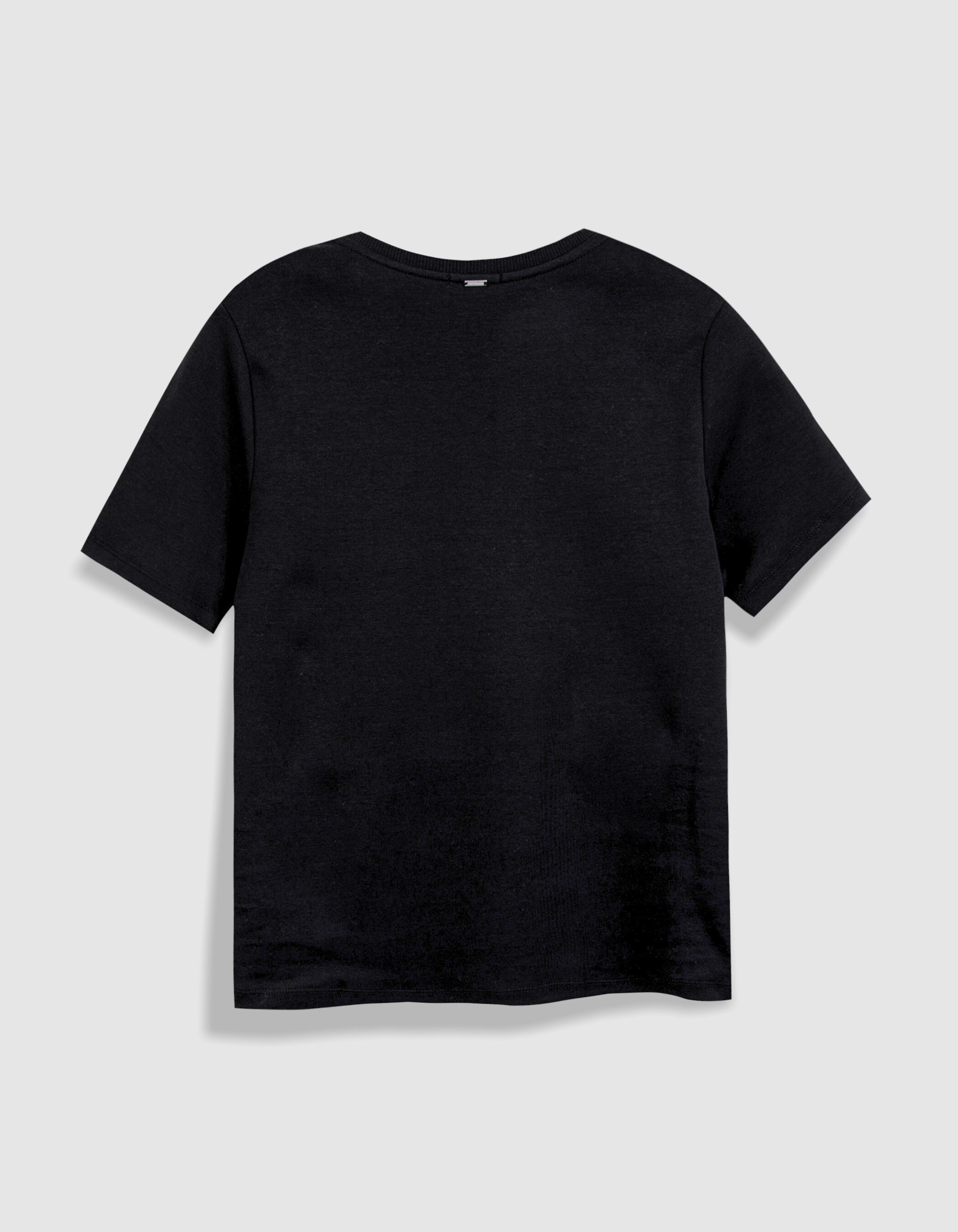 Tee-shirt manches courtes noir motif cœur clouté Femme