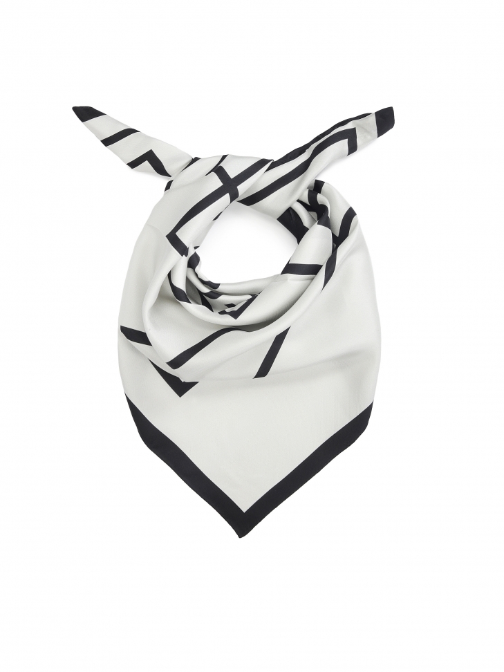 Silk scarf with geometric patterns