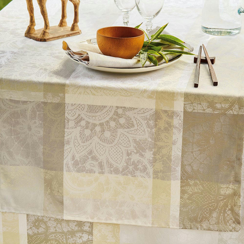 MILLE DENTELLES NATUREL - Chemin de table  pur coton beige 55X180