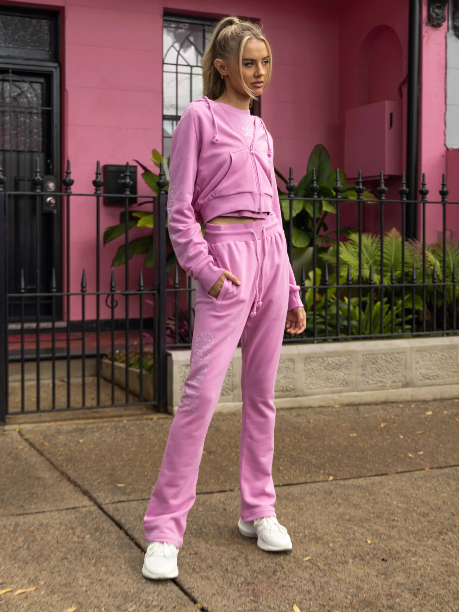 2000 Luxe Cropped Hoodie