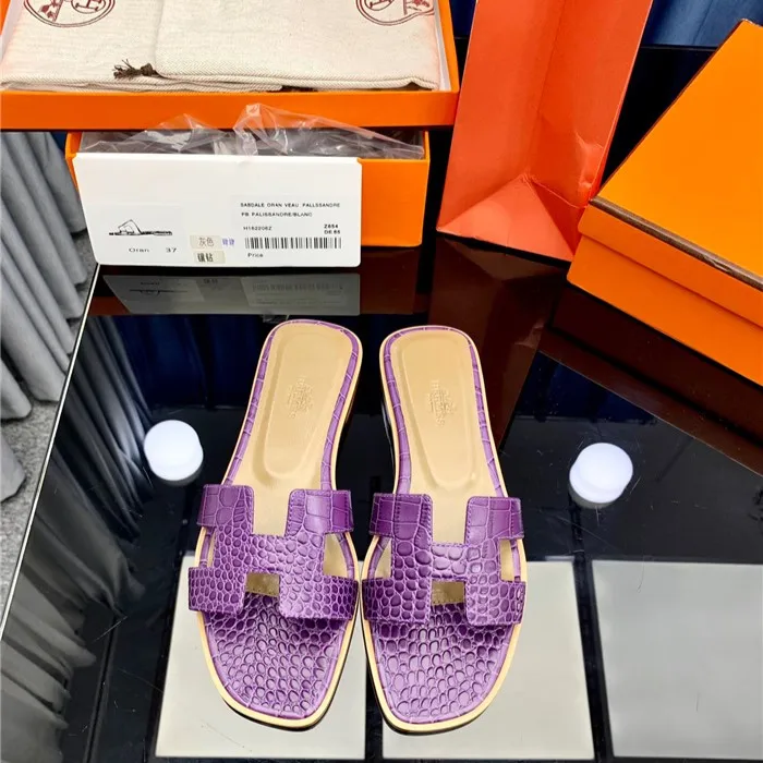 Hermes Oran Sandal